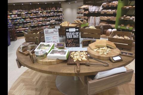 Tesco Extra, Tooley Street